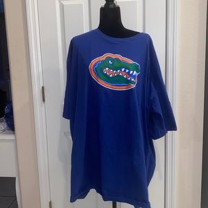 Fanatics Gator T shirt size 5 XLT blue great material